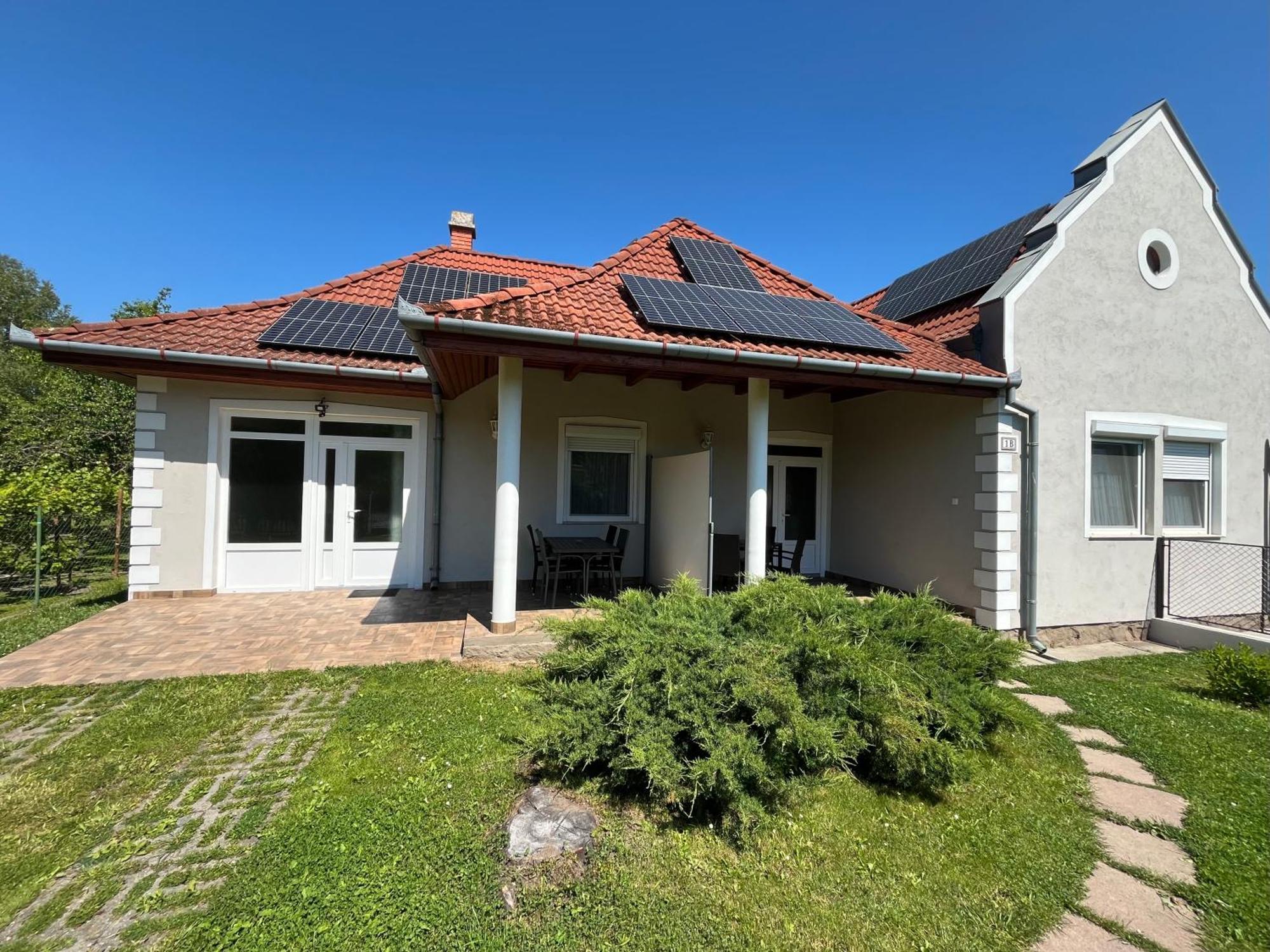 Petita Garden Apartman Siofok Dış mekan fotoğraf