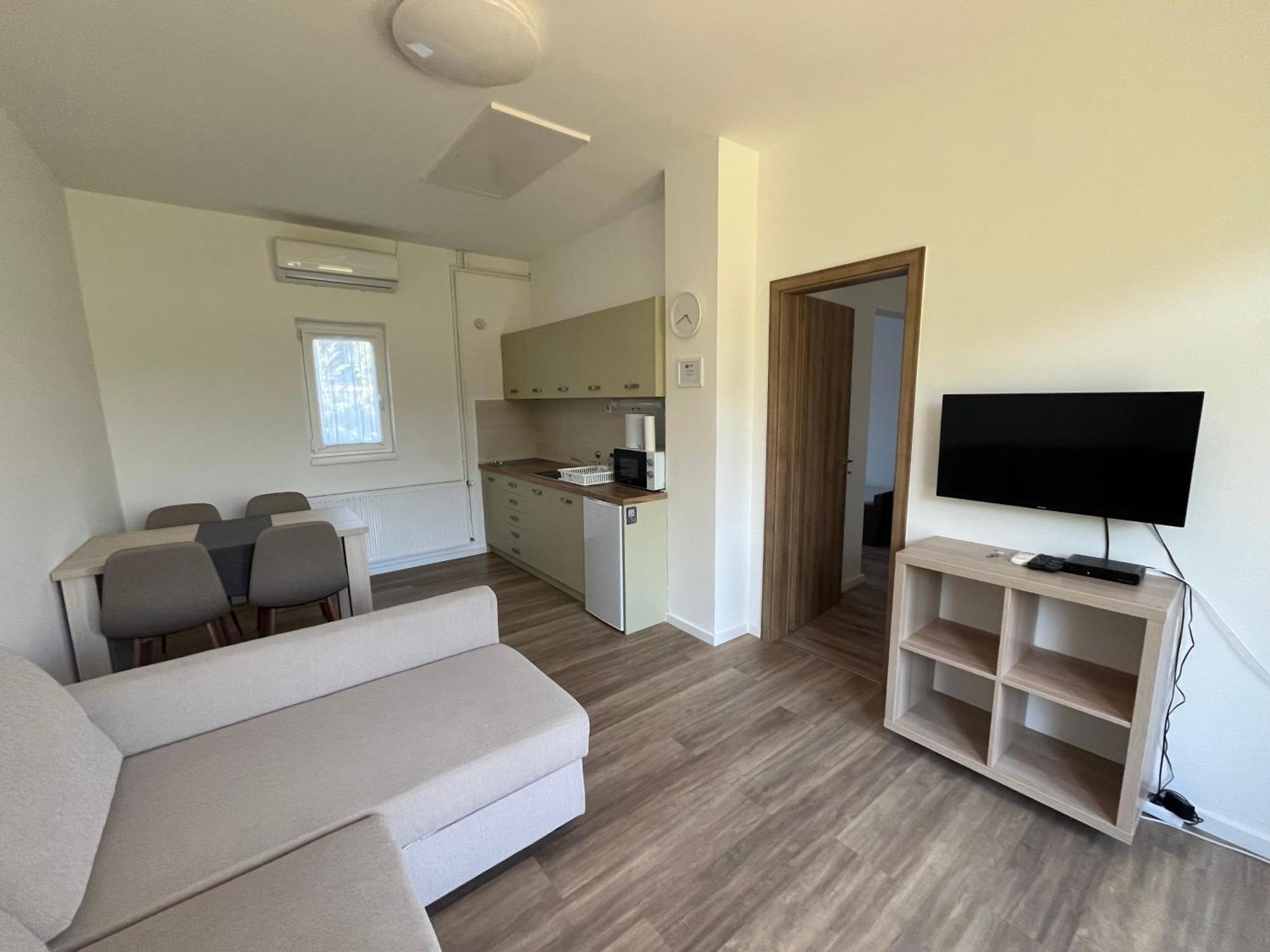 Petita Garden Apartman Siofok Dış mekan fotoğraf